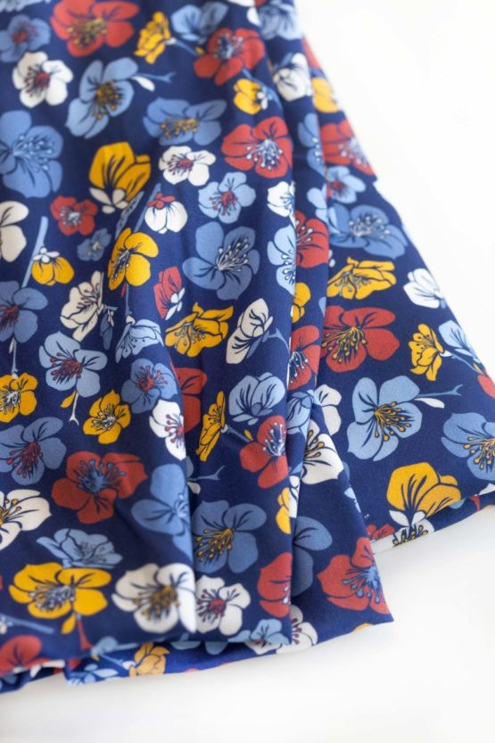 Blumen Viskose EMMY blau aus Sew & More Kollektion